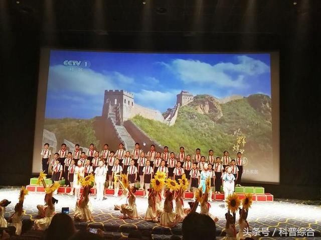 驻马店市区小学生爱国主义电影观后感优秀作文