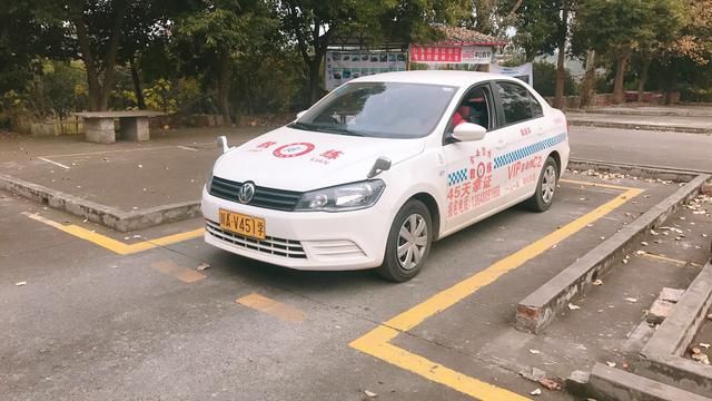 12名学员高分过科目一,没作弊一小时后却全被