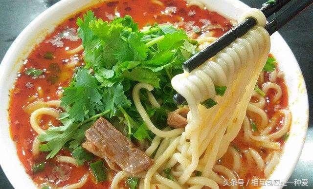 网红饸饹面,羊汤调制方法以及做法。