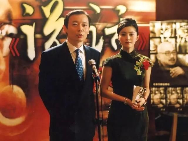 崔永元和范冰冰相互致歉这是要弄哪样？崔仍不信范不知道合同内幕