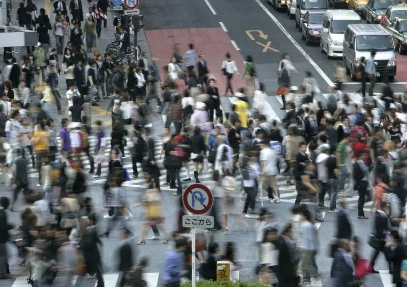 安倍被逼入“死胡同”，琉球岛闹独立，日本领土再面临分割