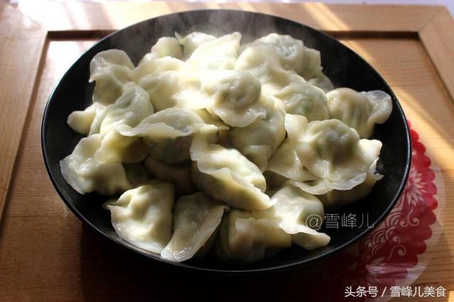 过年吃饺子拌馅加入它立马好吃百倍，上桌全家都夸好吃