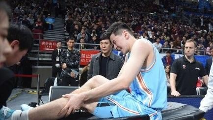 阿不都沙拉木赴美做手术