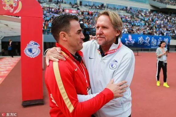 原来八冠大连的小目标,是最低消费七冠王恒大