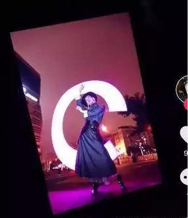 抖音8个魔性拍照技巧,滤镜都可以省了,男朋友