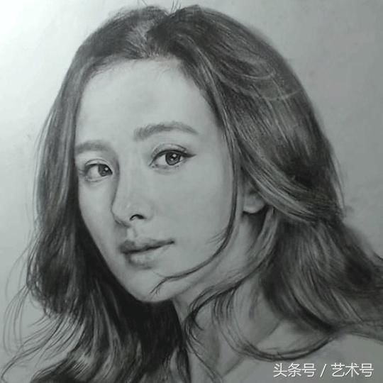 美院老师的9张素描特写,让新手们"受益匪浅"