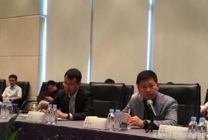 华为余承东:以开诚布公的姿态回应每一位消费