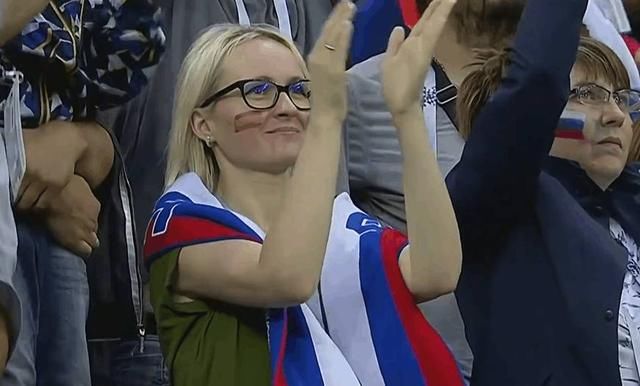 申办世界杯试试?世界排名第70的他们都进八强