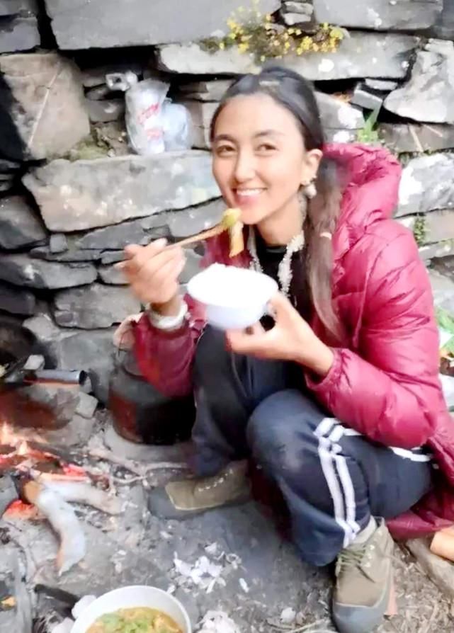 拉姆走了,评论火了,不只是《不要和陌生人说话》这么简单