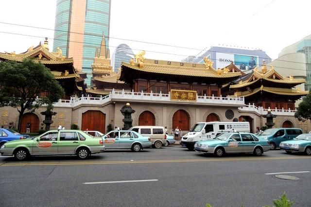 最厉害的寺院：位于一线城市的市中心，被列为我国的重点寺院之一