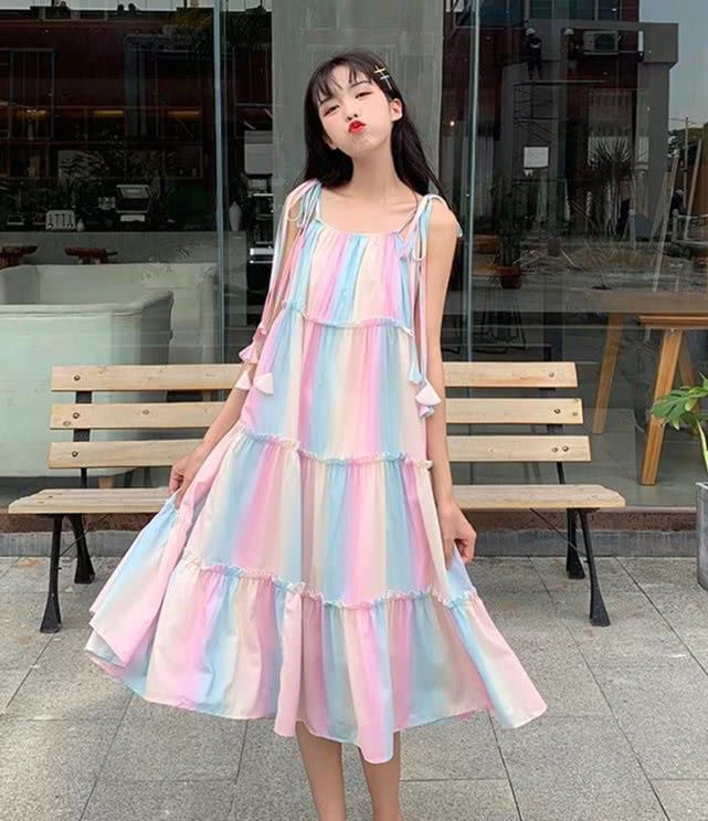 心理学:你会穿哪件裙子去上学?测开学后有没有人暗恋你,超准! FG电子app下载