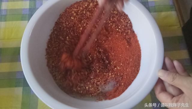 辣椒油的祖传配方，比饭店还要好吃，喜欢吃辣的不容错过！