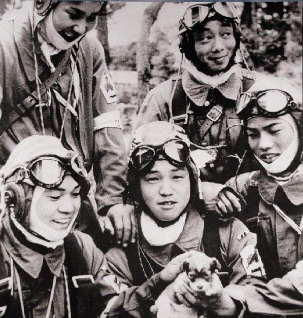 二战日本人是如何看待日神风份特战队的?事实