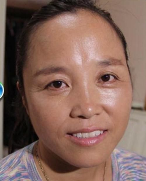 女人长斑让人瞧不起,不起眼的它捣碎敷脸,三次