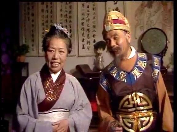 岳母一上联：“下大雨，空中雳，鸡蛋豆腐留女婿”，女婿尴尬极了