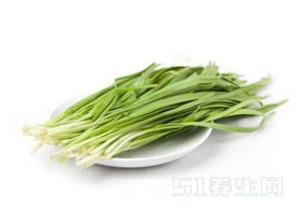 韭菜籽和它泡酒,7天让你生猛如牛,肾功能不衰退,存了