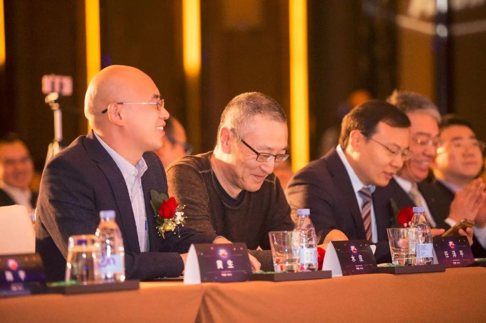 2018胡润新金融百强榜正式启动,今年最赚钱的