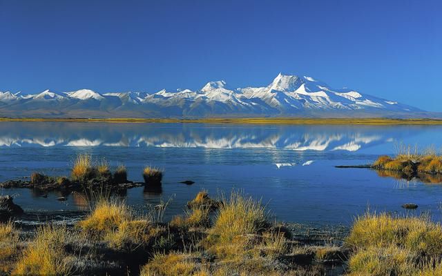 一篇文章带你领略不一样的三大圣湖