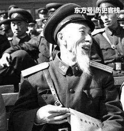 1955年授衔时，他虽然只是少校，但这个记录空前绝后