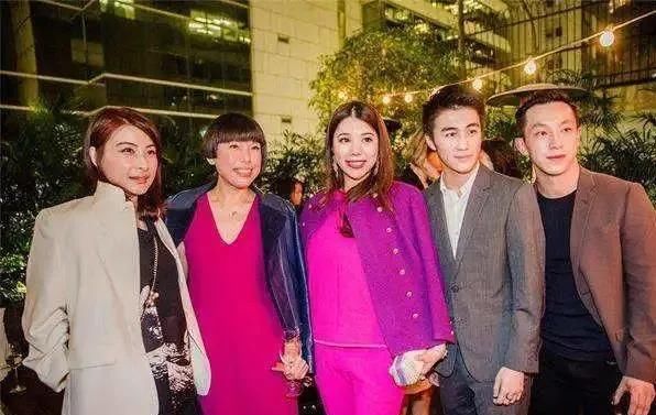 与何超莲是闺蜜,与贝嫂是朋友,名媛余晚晚的生活有多奢侈?