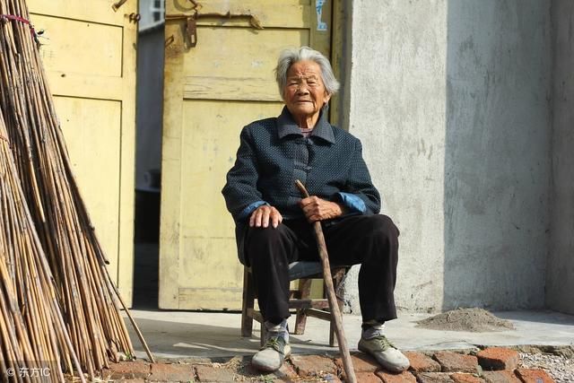 在农村，所有老人晚年都有3大愿望，这才是最真实的农村现状！