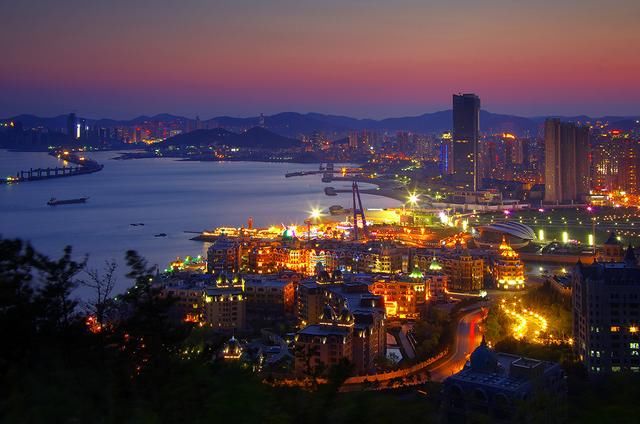 东北最大的港口城市，被誉为“北方明珠”