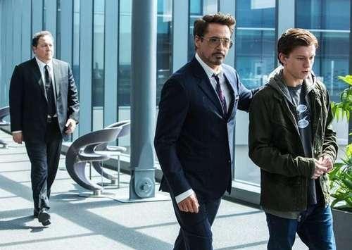 花花公子托尼·史塔克,如何在11年里成为拯救