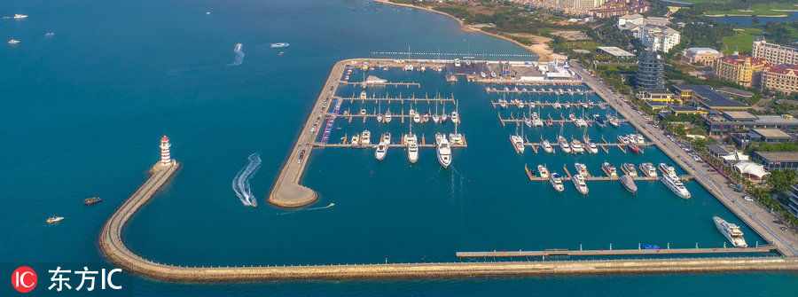 自由贸易港建设 航拍三亚半山半岛帆船港