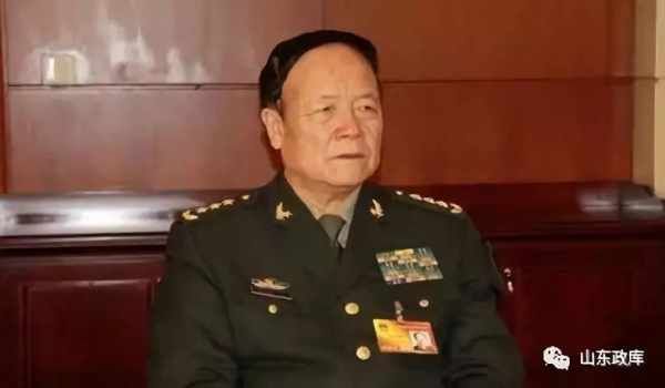 原军委副主席郭伯雄的家族沉浮，国人看后沉默