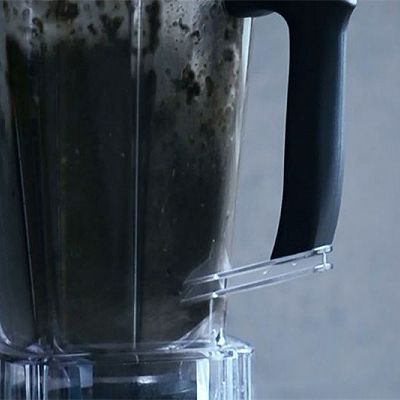 黑豆生发糊要每天坚持喝哦