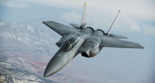 美军隐身版F-15遇冷,没能收获一个海外买家,原