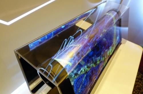 OLED和TFT-LCD产线陆续封顶 面板设备采购