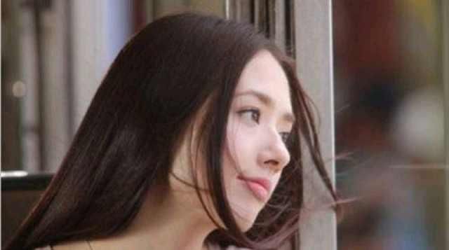 郭碧婷长发造型妩媚动人,短发造型却一言难尽