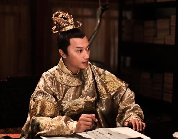 陈志朋模仿张国荣经典曲《莫妮卡》,八分像哥