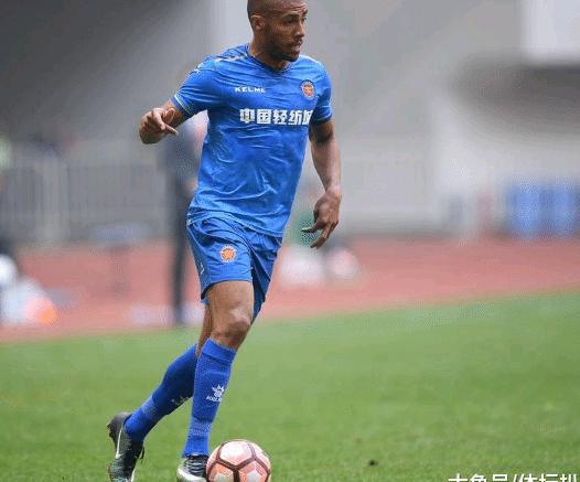 国足可归化外援名单全出炉! 两中超金靴领衔 这