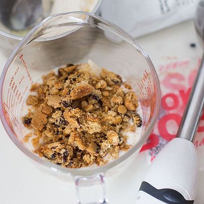 燕麦酸奶香蕉 t01fb658f1f1299e95c.jpg