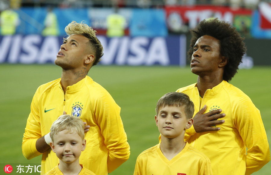 使命!当各国国歌在世界杯赛场奏响 有人放声高