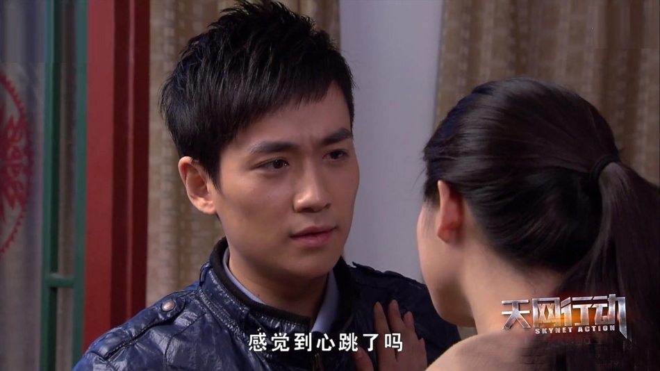 7警服视频将播!朱一龙穿作品制服上演v警服养生术话年前图片