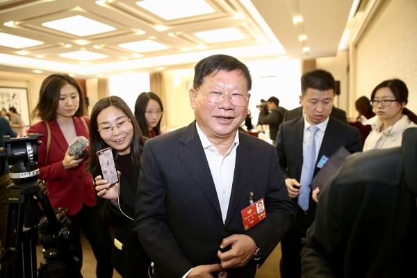 富力地产总裁张力:收购万达酒店资产 万达让了很大利