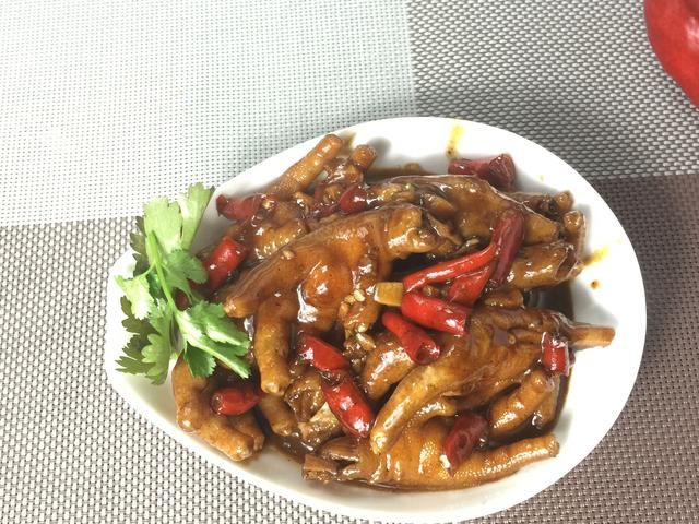 年夜饭必上9道菜，寓意非凡，吃的过瘾不用去饭店，做法简单