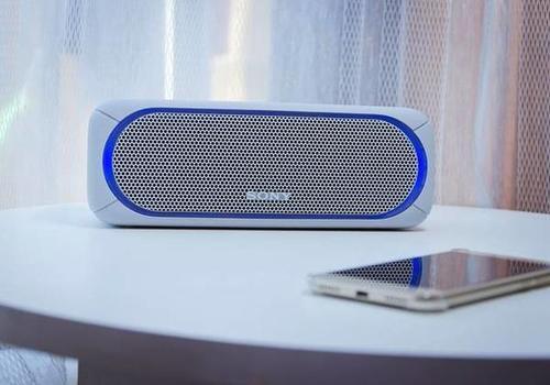 低音越狠灯越浪,索尼无线蓝牙防水音箱测评!_