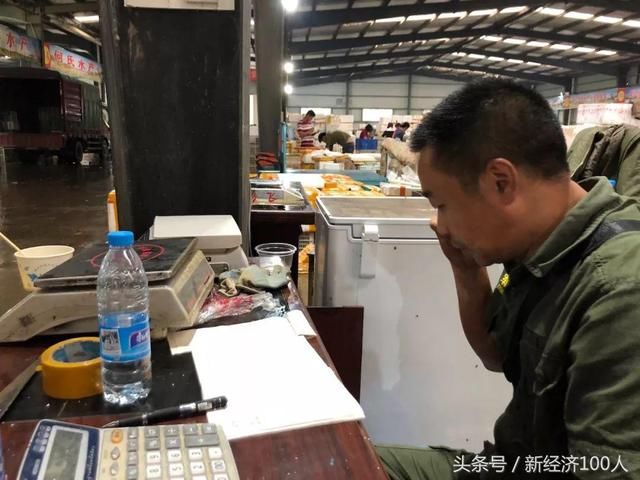 夜宵之王小龙虾的千亿市场:虾农,贩子,创业者,资