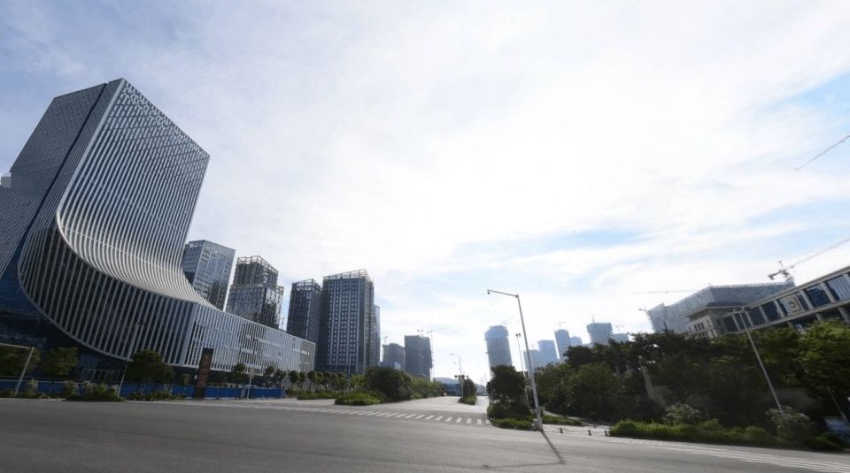 广西的这座大城市，发展速度飞一般的感觉，包容性很强，市民善良