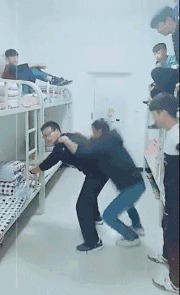 春雨绵绵妻独宿 猜一成语_三十晚上熬一宿图片(3)