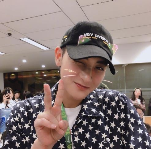 黄子韬表示微博改名次数不够用,一年过去三分