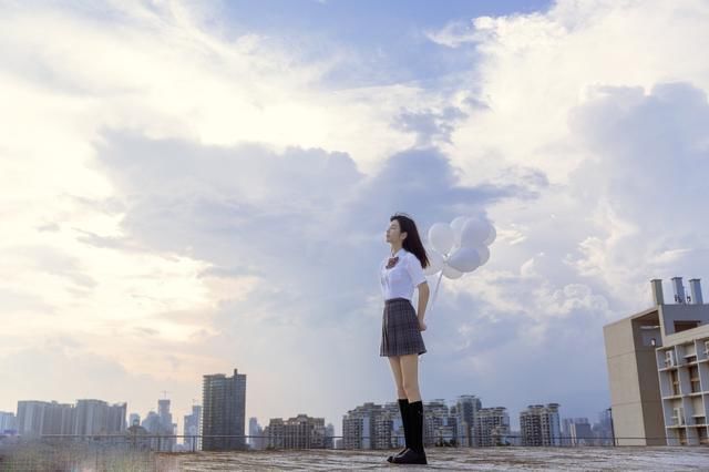 高考毕业后你是选择淘宝店铺创业,还是选择世