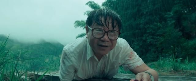 《我和我的家乡》首日破2.6亿，这位客串两分钟的角色实在惊艳