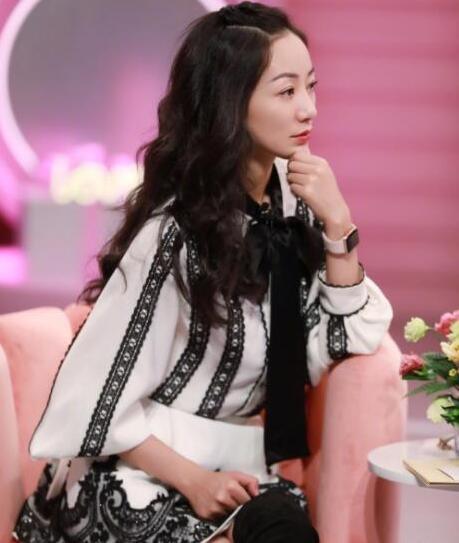 韩雪自曝理想型男友是胡歌,何炅3个字笑翻全场