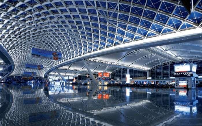 我国客流量最大的高铁站, 每分钟发出1.2列动车, 超越北京上海