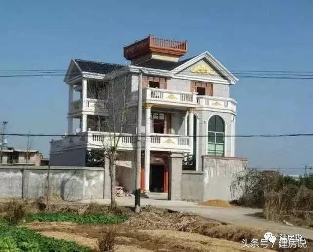 农村自建别墅很多，这十栋超级经典大气，看了也想回农村